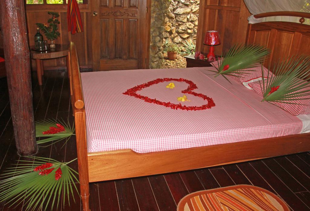 بونتا غوردا Sun Creek Lodge المظهر الخارجي الصورة